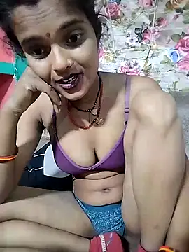 Snapshot of Maya_bhoji chatting on December 14, 12:06 am Maya bhoji online show from December 14, 12:06 am