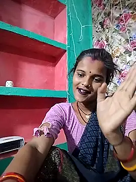 Snapshot of Maya_bhoji chatting on December 15, 3:01 am Maya bhoji online show from December 15, 3:01 am