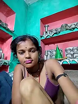 Snapshot of Maya_bhoji chatting on May 6, 12:14 am Maya bhoji online show from May 6, 12:14 am