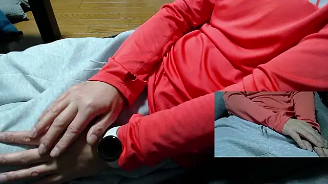 Snapshot of Yasu2000 chatting on March 13, 10:20 am Yasu2000 online show from March 13, 10:20 am