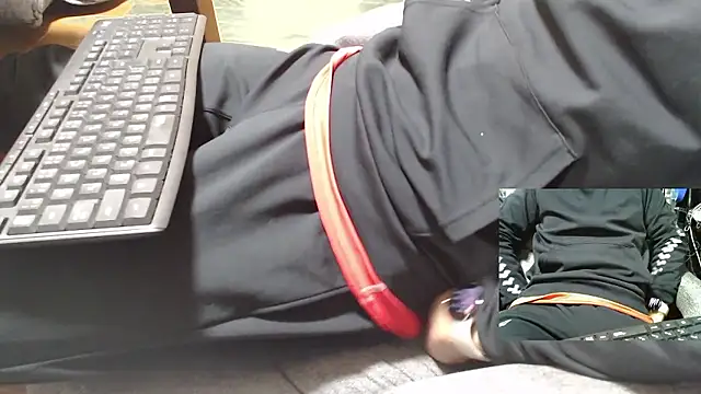 Yasu2000 online show from January 10, 12:39 am