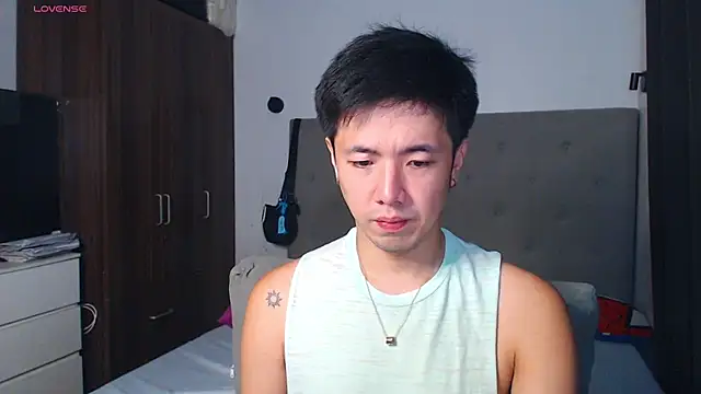 Addictiveboi online show from March 17, 3:20 am