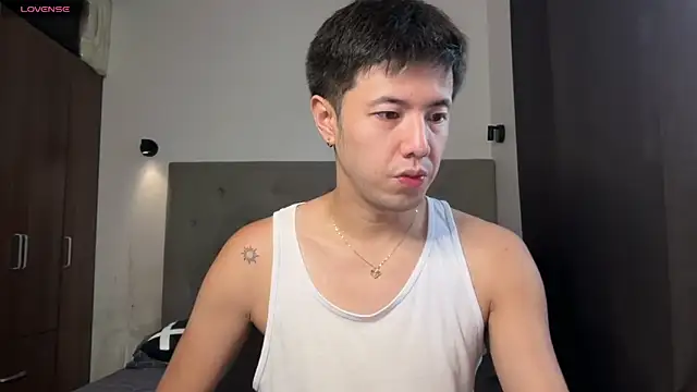 Addictiveboi online show from June 9, 4:13 am