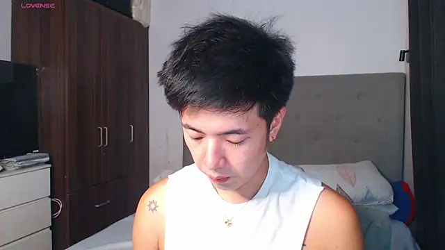 Addictiveboi online show from March 22, 6:15 am