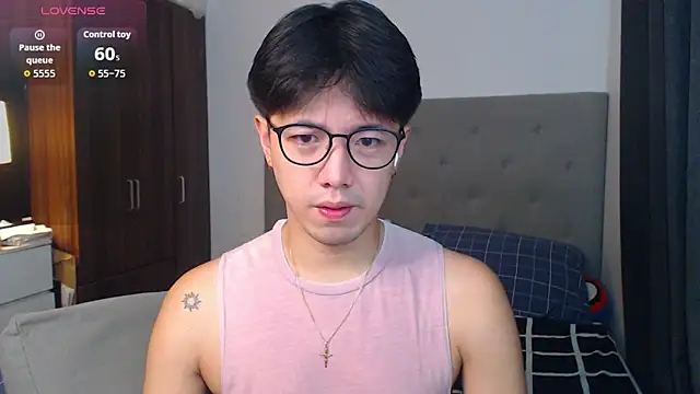 Addictiveboi online show from September 25, 2:39 am