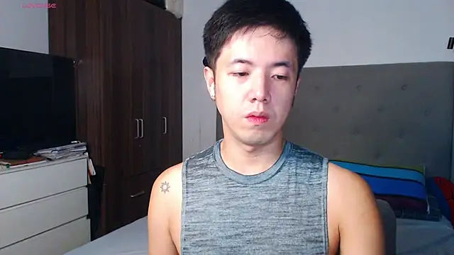 Addictiveboi online show from February 15, 3:51 am