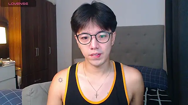 Addictiveboi online show from September 24, 3:46 am