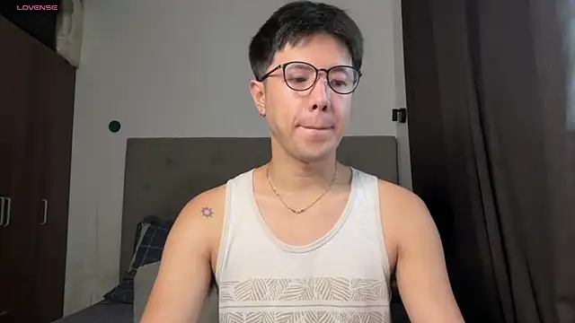 Addictiveboi online show from May 10, 4:16 am