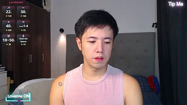 Addictiveboi online show from December 18, 2:38 am