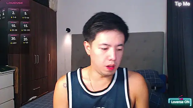 Addictiveboi online show from April 19, 2:34 am