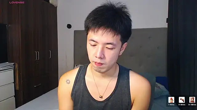 Addictiveboi online show from April 13, 4:27 am