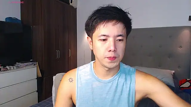 Addictiveboi online show from January 14, 2:48 am