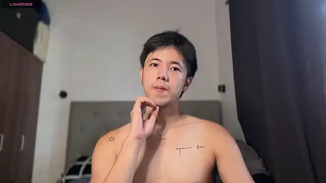 Addictiveboi online show from July 22, 4:36 am