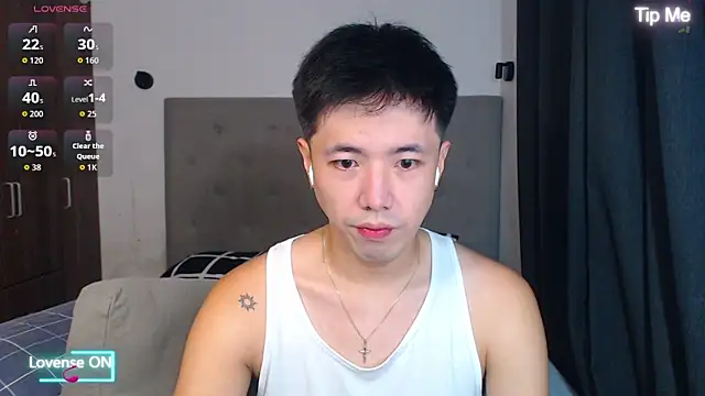 Snapshot of Addictiveboi chatting on November 22, 3:16 am Addictiveboi online show from November 22, 3:16 am