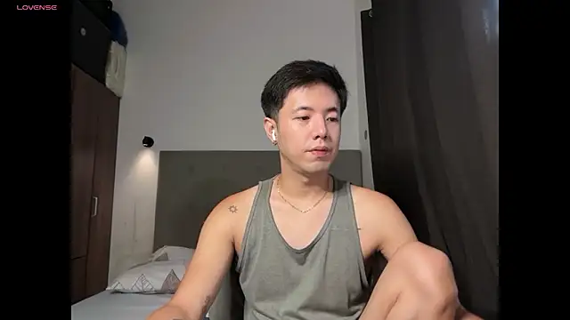 Addictiveboi online show from May 16, 2:10 am