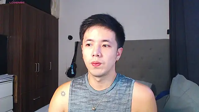 Addictiveboi online show from April 14, 5:45 am