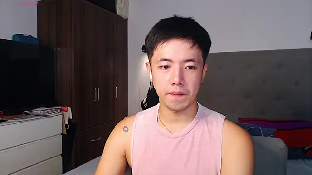 Addictiveboi online show from February 2, 4:00 am