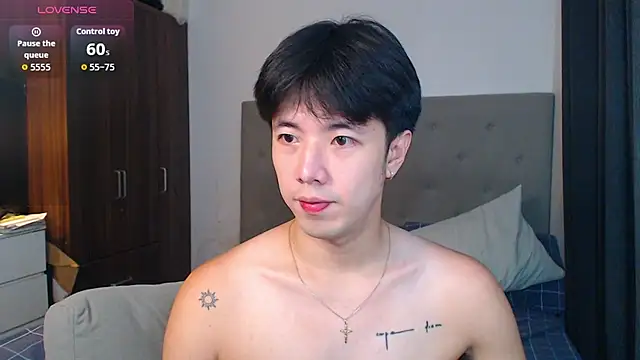Addictiveboi online show from October 11, 3:29 am