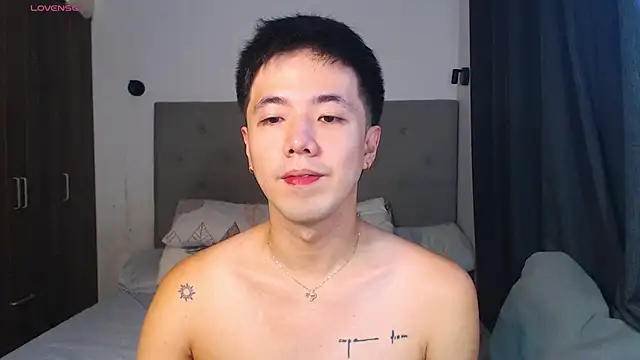 Addictiveboi online show from March 30, 3:08 am