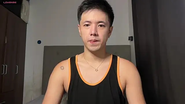 Addictiveboi online show from May 26, 1:37 am