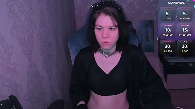 aestheticbeing online show from April 4, 12:12 pm