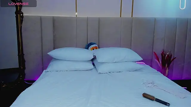 Alice Wander online show from September 10, 2:43 am