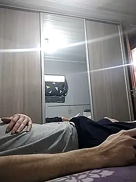 12dery online show from October 13, 2:29 pm