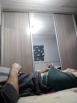 12dery online show from October 1, 11:58 am