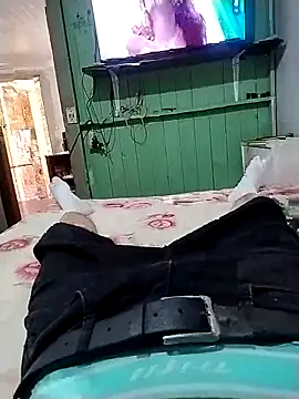 12dery online show from October 14, 1:12 pm