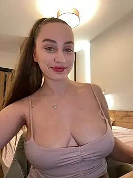 Maribelle Vinnie online show from March 15, 4:58 pm