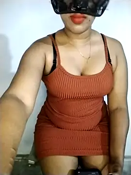 lolly babie online show from September 14, 6:30 pm