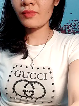 Snapshot of Hinna_x chatting on March 3, 1:18 pm Hinna x online show from March 3, 1:18 pm