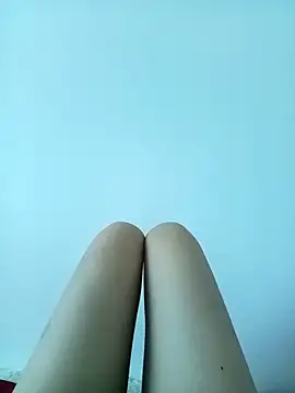 Snapshot of Hinna_x chatting on June 4, 9:47 am Hinna x online show from June 4, 9:47 am