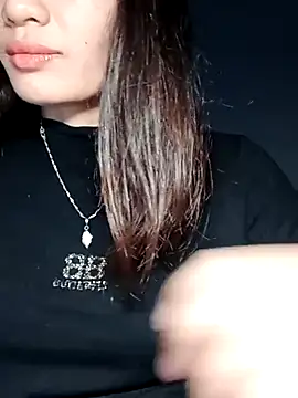 Hinna x online show from December 5, 12:48 pm