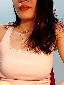 Snapshot of Hinna_x chatting on May 8, 2:21 pm Hinna x online show from May 8, 2:21 pm