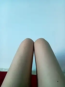 Snapshot of Hinna_x chatting on June 15, 1:28 am Hinna x online show from June 15, 1:28 am