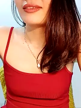 Snapshot of Hinna_x chatting on April 29, 2:49 am Hinna x online show from April 29, 2:49 am
