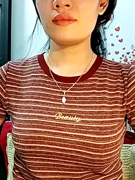 Snapshot of Hinna_x chatting on June 20, 1:27 pm Hinna x online show from June 20, 1:27 pm