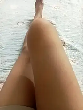Snapshot of Hinna_x chatting on June 10, 12:28 pm Hinna x online show from June 10, 12:28 pm