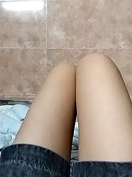 Snapshot of Hinna_x chatting on June 11, 1:19 pm Hinna x online show from June 11, 1:19 pm
