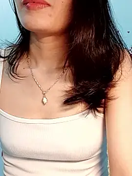 Hinna x online show from April 17, 9:45 am