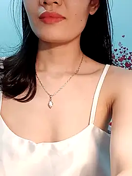 Snapshot of Hinna_x chatting on May 9, 2:53 pm Hinna x online show from May 9, 2:53 pm