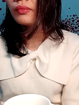 Snapshot of Hinna_x chatting on February 20, 10:33 pm Hinna x online show from February 20, 10:33 pm