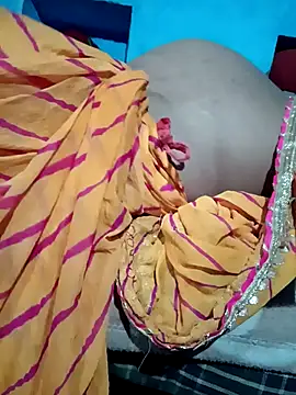 Snapshot of kajalbhabhi44 chatting on February 19, 4:59 pm kajalbhabhi44 online show from February 19, 4:59 pm