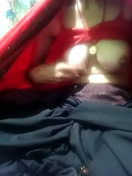 kajalbhabhi44 online show from December 18, 2:05 am