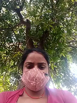kajalbhabhi44 online show from May 3, 4:28 am