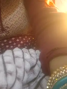 kajalbhabhi44 online show from December 5, 6:28 pm