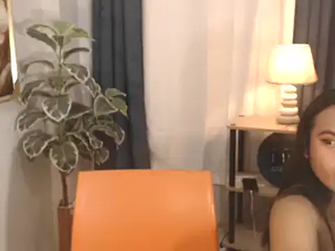 yourmochaloca69 online show from October 22, 3:44 pm