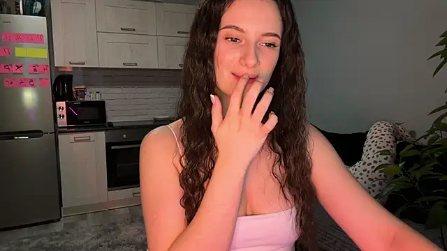 Luna Raee online show from October 24, 12:48 pm