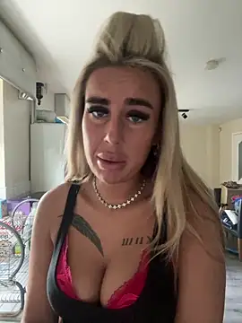 EllieMaeBaby online show from February 25, 1:44 pm